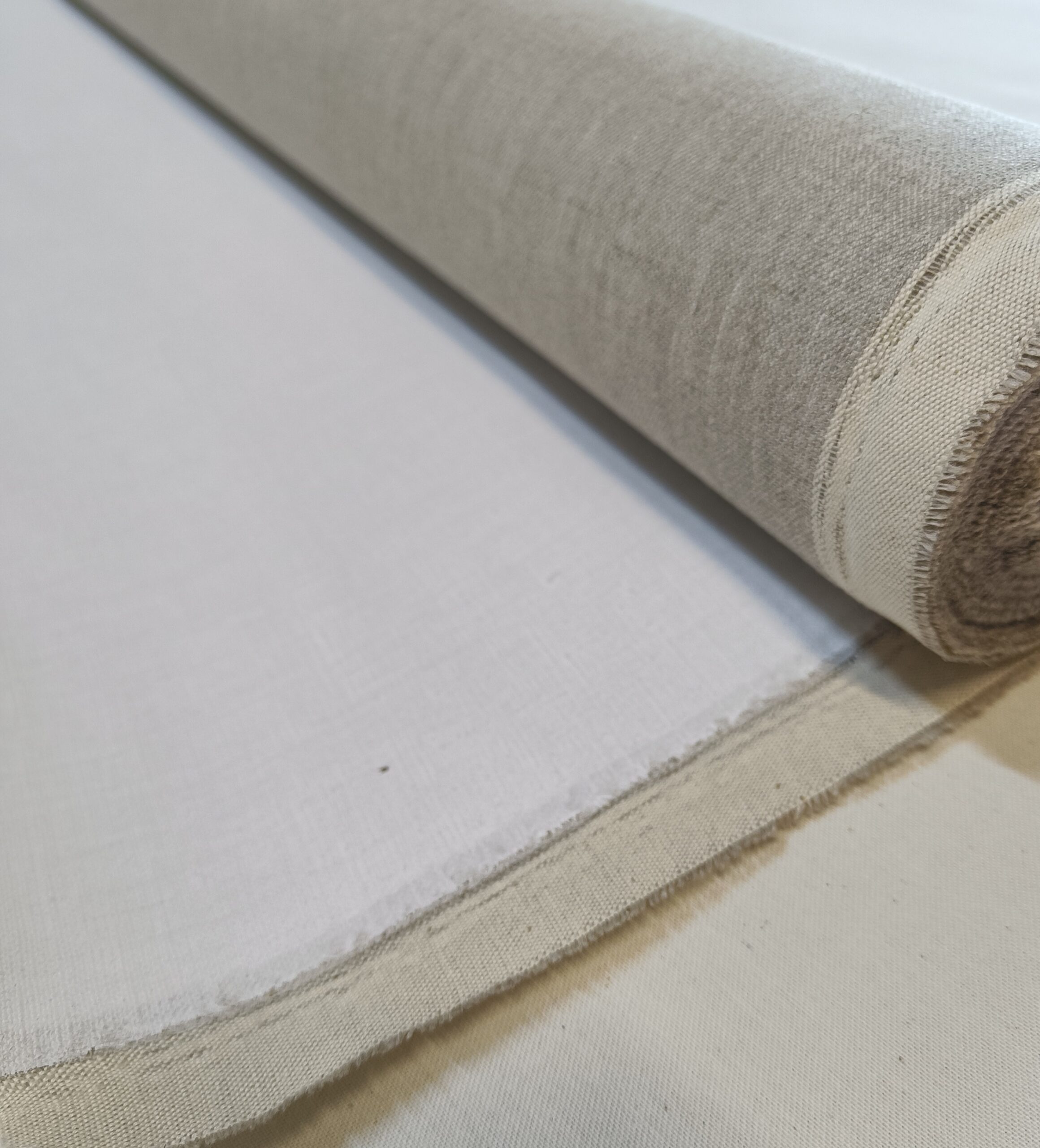 płótno gruntowane len GL-148, 148cm, 410gr, 0.1m